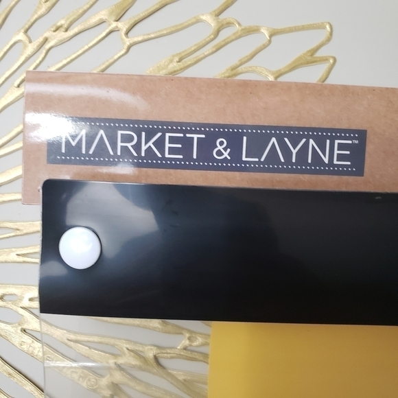 Cheetah Print Face Shield & Ma - Picture 10 of 10